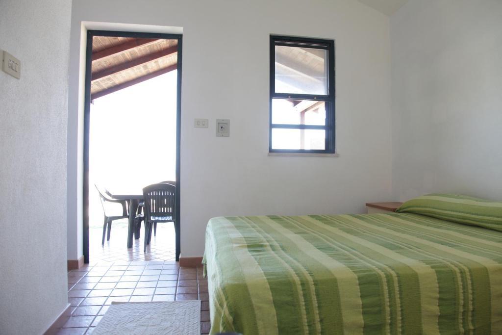 Camping Golfo Dell'Asinara ปลาตาโมนา ห้อง รูปภาพ